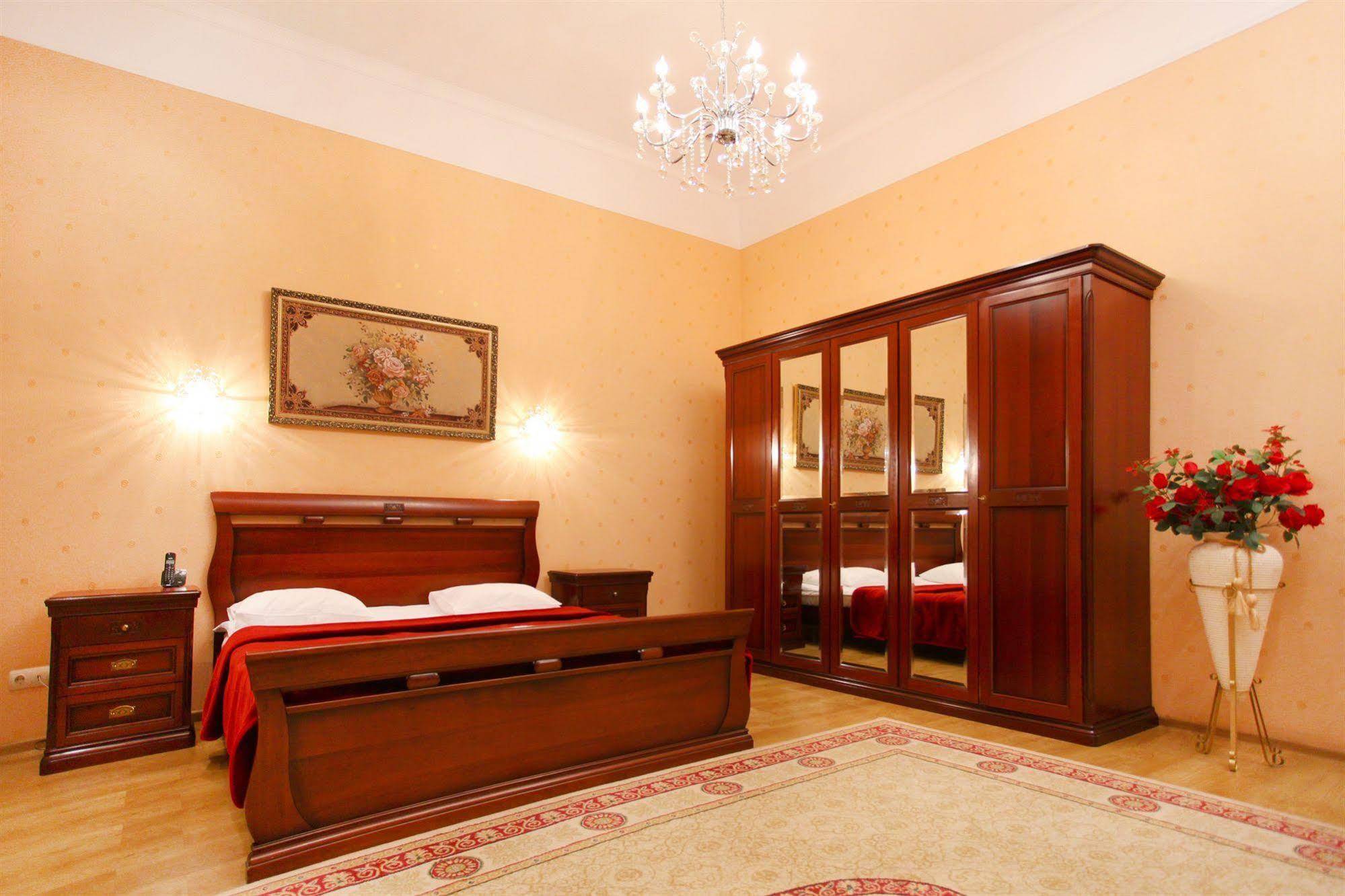 Ekaterina Hotel Odesa Exterior photo